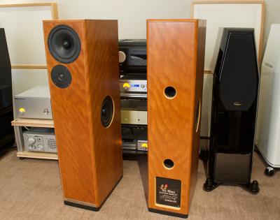 Devore Fidelity Gibbon Nines Floor Standers - TRADE-IN