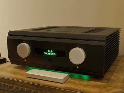 Musical Fidelity Nu-Vista 800 Integrated Amp 300 Watt - TRADE-IN