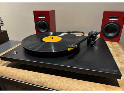 Rega P3-24 Turntable with Exact Cartridge - TRADE-IN