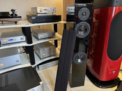 Vienna Acoustics Mozart Grand Floor Standers - TRADE-IN