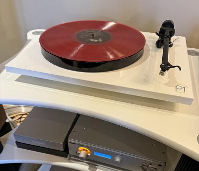 REGA Planar 1 with Carbon Cartridge - TRADE-IN