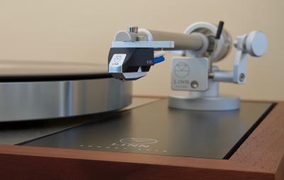 Linn Majik LP12 Rosenut w/Koil Cartridge - TRADE-IN