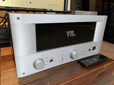 VTL IT-85 Tube 60 Watt Integrated Amp - TRADE-IN