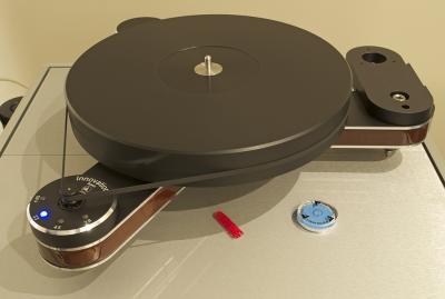 Clearaudio Innovation Basic Turntable - SHOW DEMO