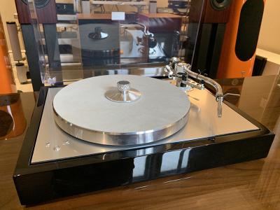 Ortofon Century Turtable w/Concorde Century Cart