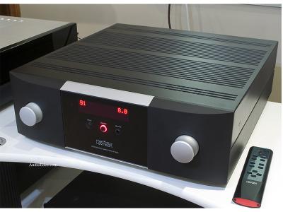 Mark Levinson 5805 Integrated Amplifier - SHOW DEMO